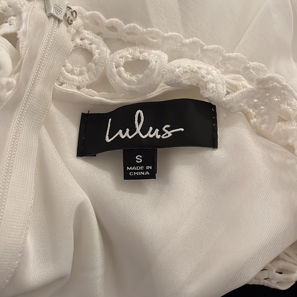 Lulus White Halter “Any Sway, Shape or Form” Dress size Small - Picture 6 of 6